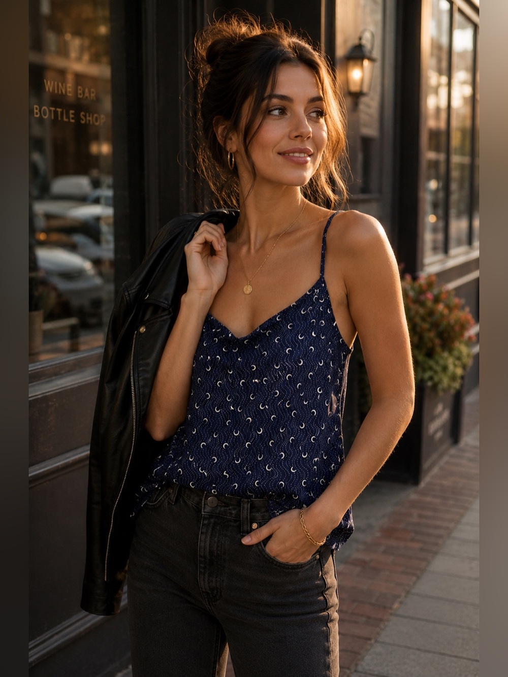Babaton XS Navy Moon Print Cami Tank Top Adjustable Straps Aritzia - Picture 2 of 9